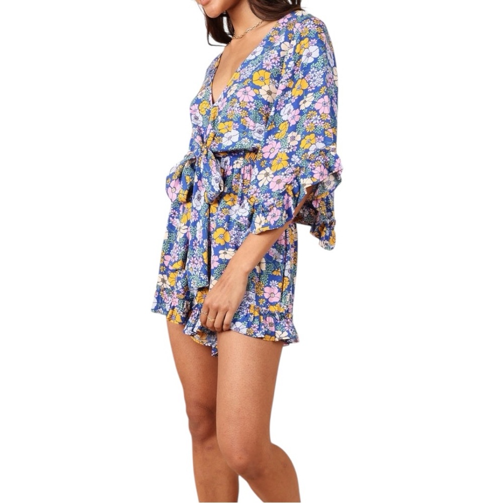 Petal & Pup Blue Floral Tuily Long Sleeve Ruffle Romper Size Small - Picture 3 of 10